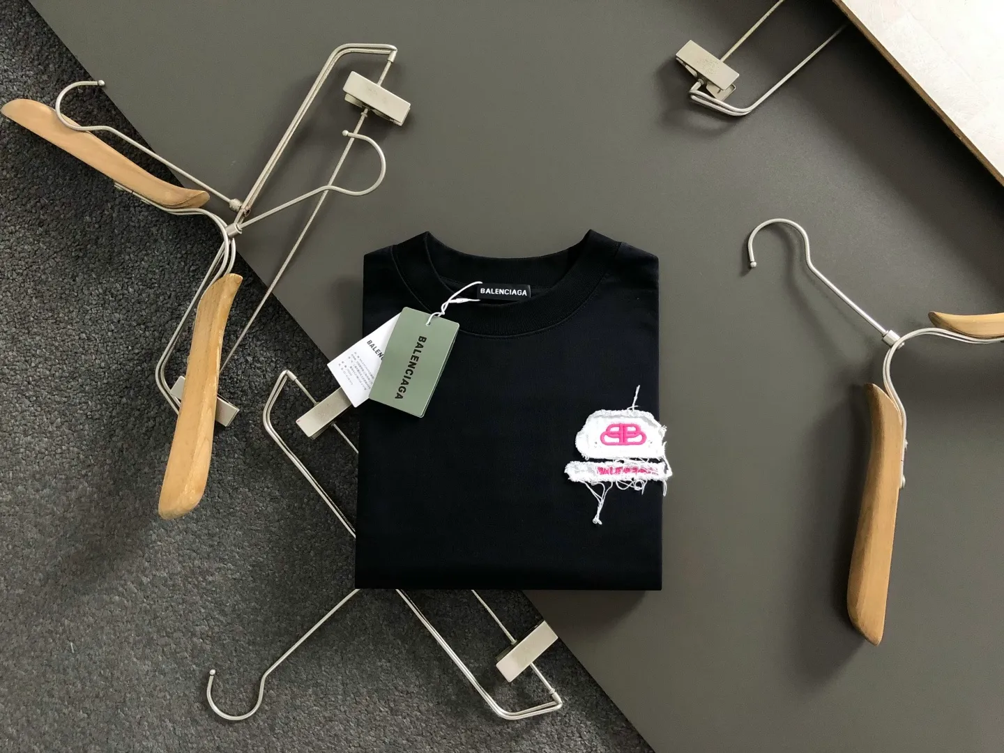 BA* S-XXl 2026 ， ， logo ， ， 。 ， ， ， 。 ， ， 。 ， ， T look， ， ， 。 In Stock